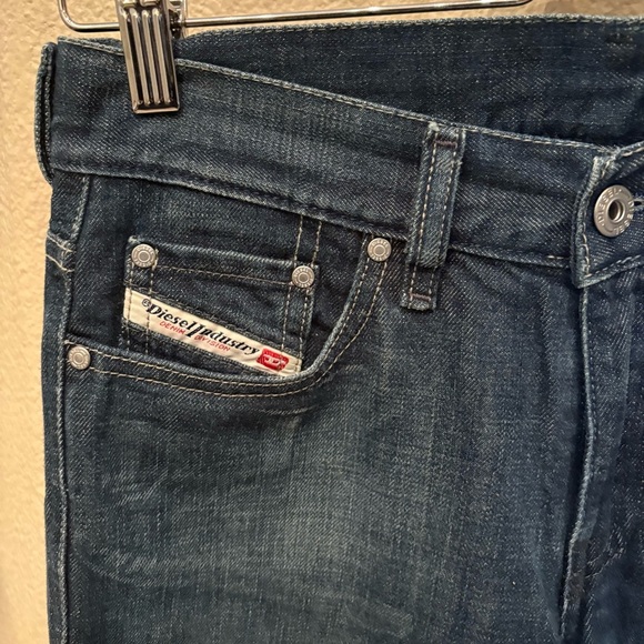 Vintage DIESEL Women Blue Y2K Jeans Size 28- Fits Small- Made in Italy - Picture 3 of 8